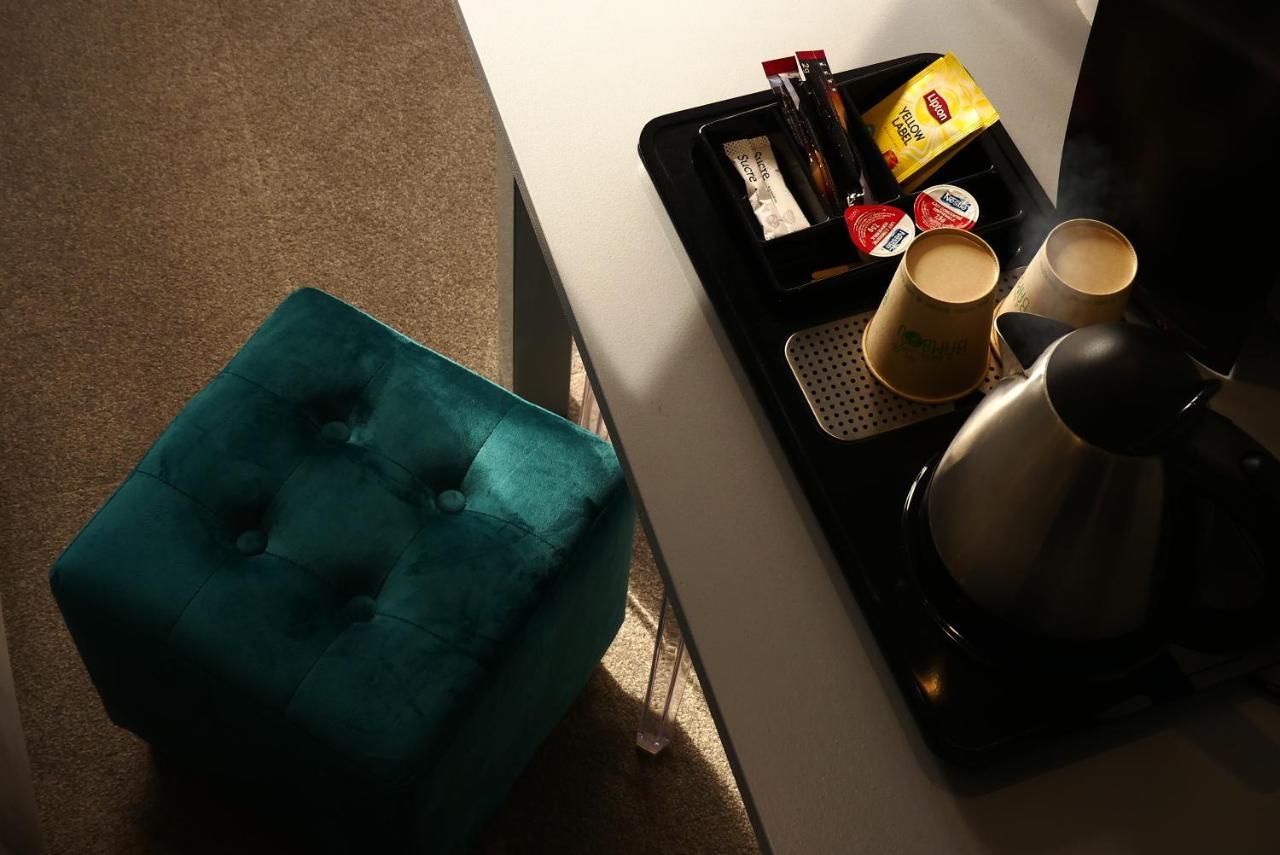 Contact Hotel Le Provencal Bordeaux Lac 외부 사진