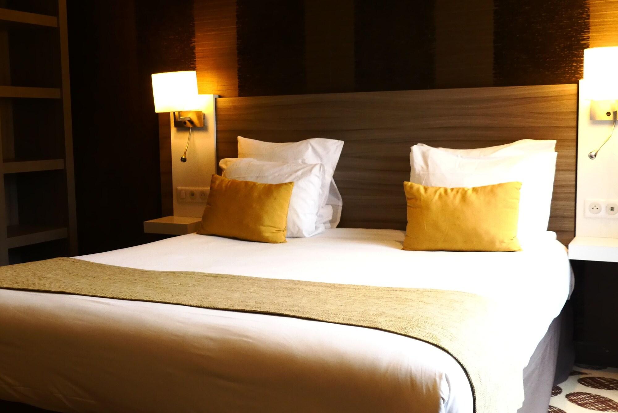 Contact Hotel Le Provencal Bordeaux Lac 외부 사진