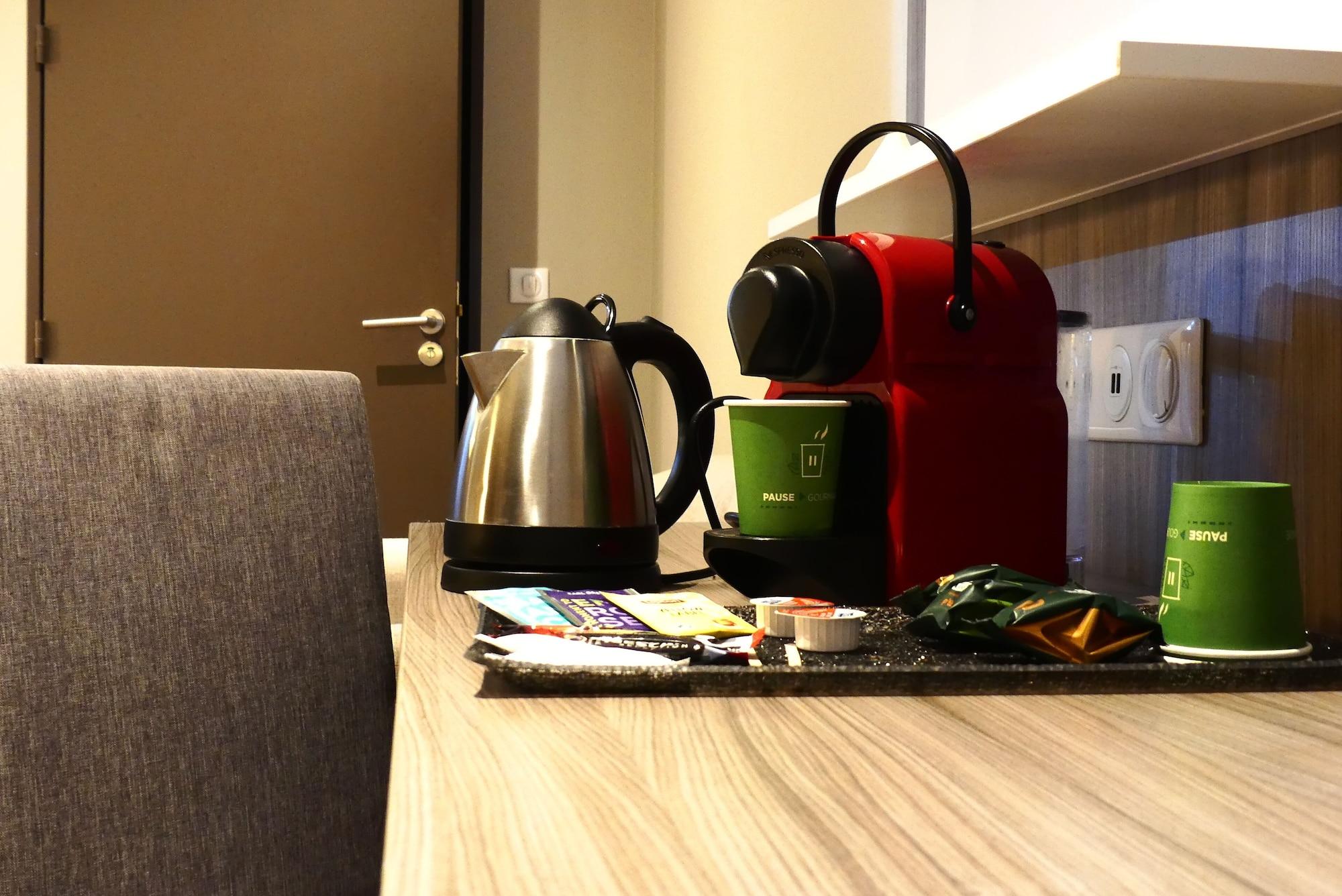 Contact Hotel Le Provencal Bordeaux Lac 외부 사진